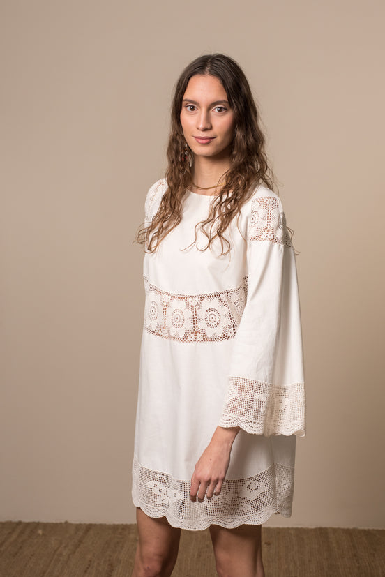 Anamnesis Tunic