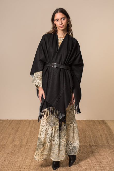 Kera poncho