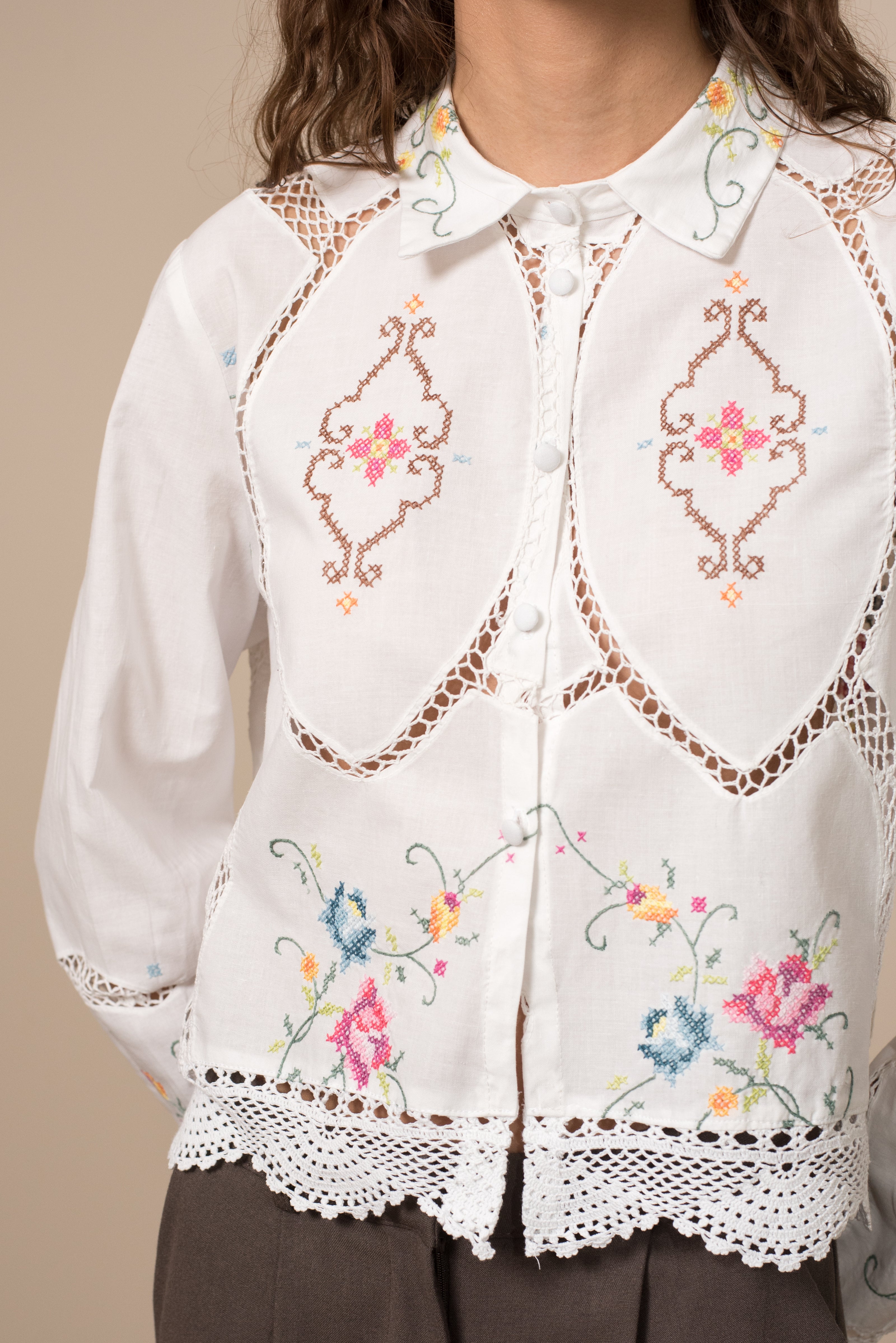 πουκαμισο απο παραδοσιακο εργοχειρο